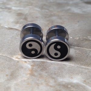 Women's Jewelry Punk Yin Yang Gothic Cool Earrings